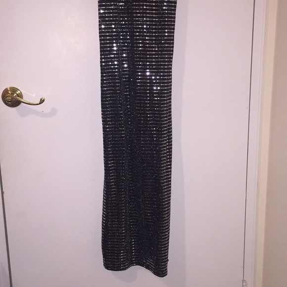 Beautiful black and silver sequin dress - Picture 4 of 8